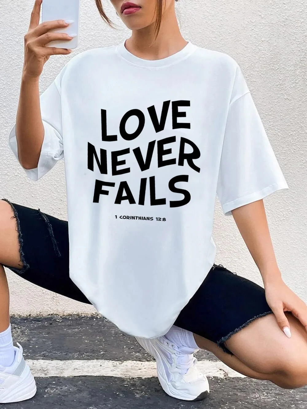 Aşk Asla Başarısız Büyük Boy T-Shirt Hıristiyan Gevşek Tee Pozitif atasözü Gömlek Kadın Moda Rahat pamuk Estetik Üst . ' - ' . 0