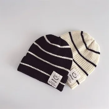 48-53cm Çocuk çizgili örme şapka 2023 sonbahar/kış basit ve çok yönlü kazak şapka erkekler ve kızlar için Sıcak kasketleri